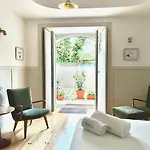 Passeio Collection Hotel