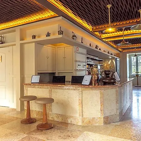 Passeio Collection Hotel 4*